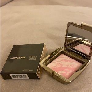 NEW - hourglass - ambient lighting - blush